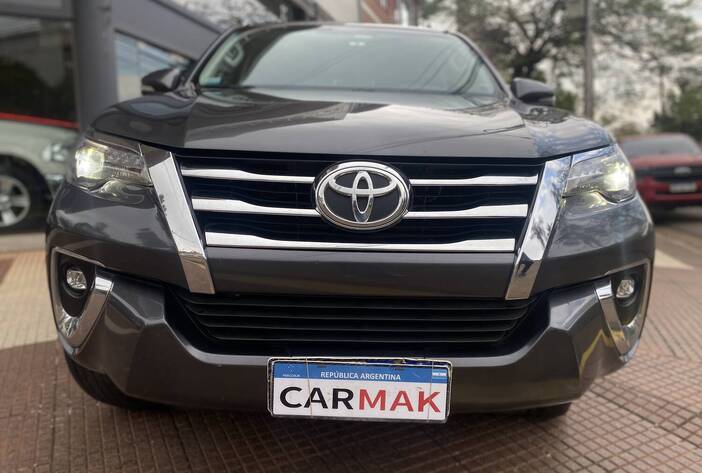 TOYOTASW47ASIENTOS-CAMIONETASUSADAS-CARMAKPOSADASMISIONES8