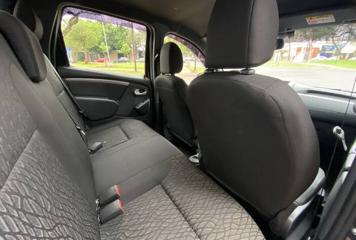 RENAULTDUSTEROROCH-CAMIONETASUSADAS-CARMAKPOSADASMISIONES15