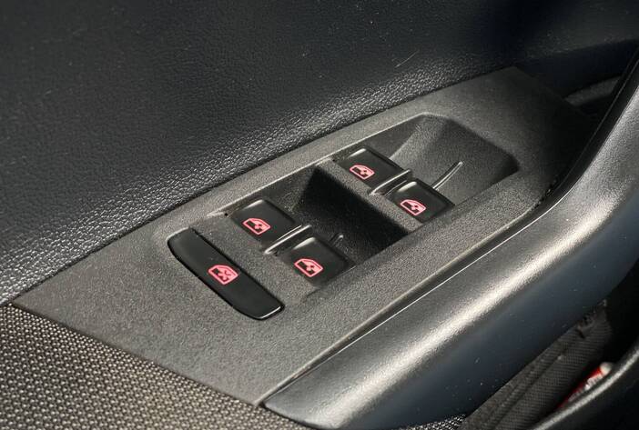 VOLKSWAGENPOLO-AUTOSUSADOS-CARMAKPOSADASMISIONES18