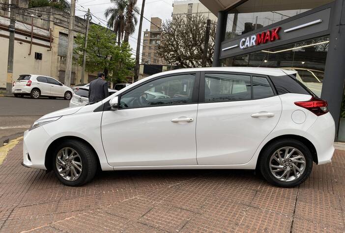 toyotayaris-autosusados-carmakposadasmisiones2