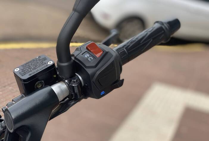 BAJAJROUSERNS160-MOTOSUSADADCARMAKPOSADASMISIONES10