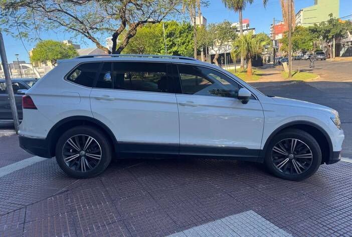 volkswagentiguanallspace-suvsusadas-carmakposadasmisiones6