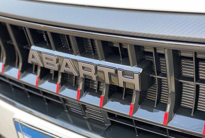 fiatfastback-autosusados-carmakposadasmisiones10