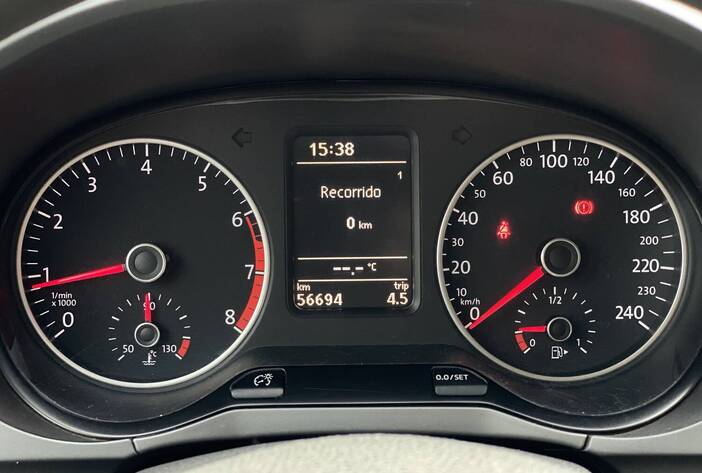 volkswagensuran-autosusados-carmakposadasmisiones15