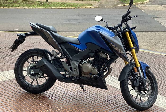 hondacb300twister5