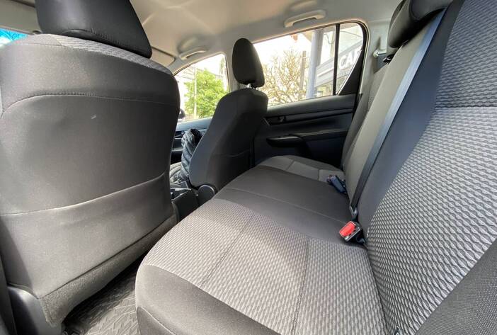 toyotahilux-Camionetasusadas-posadasmisiones11