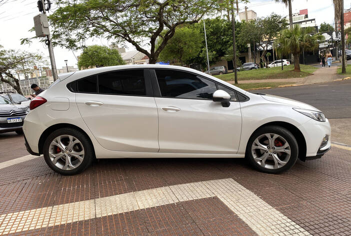 CHEVROLETCRUZE-AUTOSUSADOS-CARMAKPOSADASMISIONES6