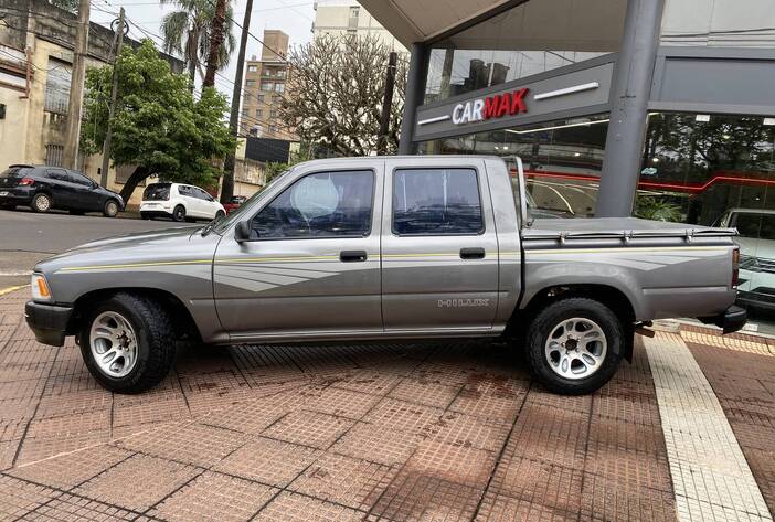 toyotahilux-camionetasusadas-carmakposadasmisiones2