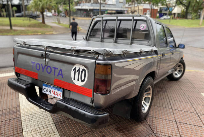 toyotahilux-camionetasusadas-carmakposadasmisiones5